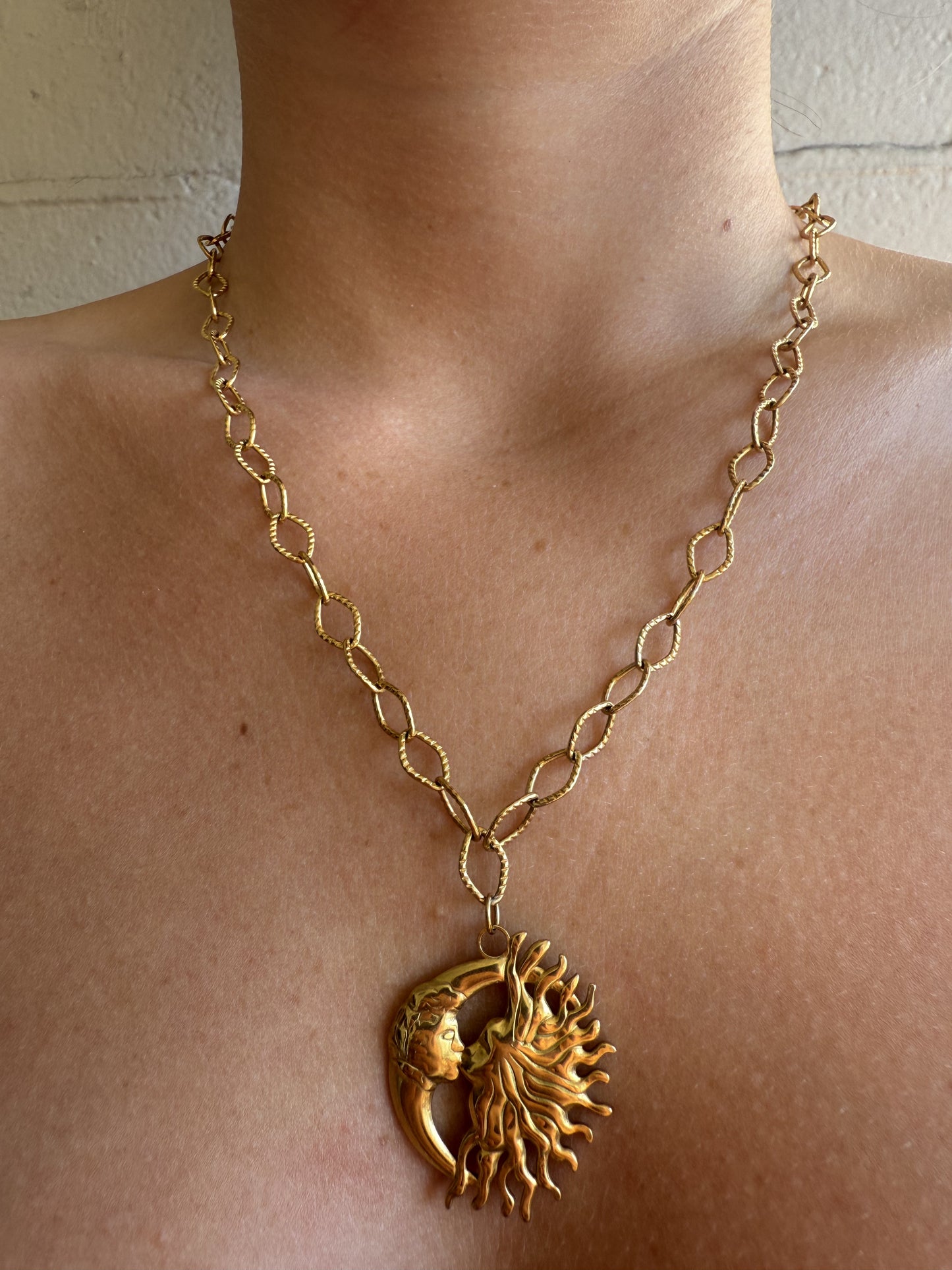 *NECKLACE-ALMA-ESVEDRA*