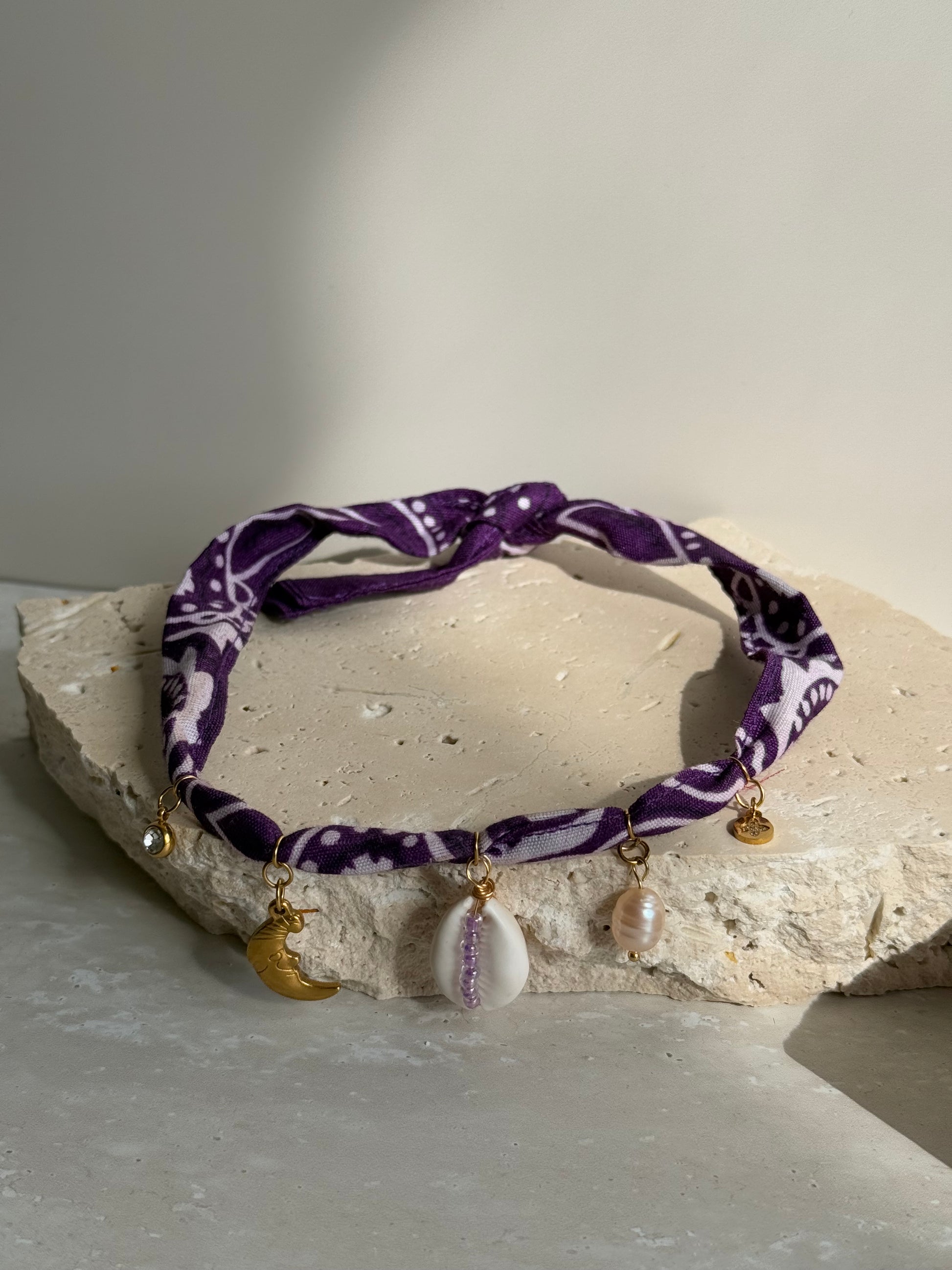 *NECKLACE-MOONLIGHT-ARIZONA*