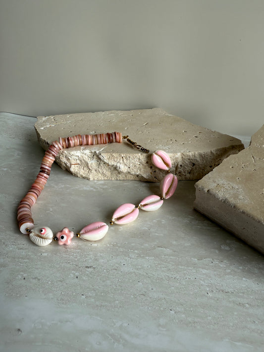 *NECKLACE-PINK-SHORE-WATEGOS*
